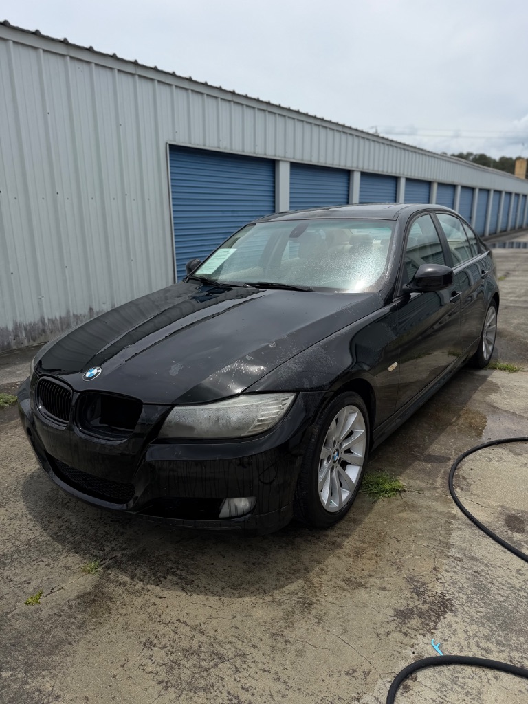 2011 BMW 3 Series 328i Sedan's photo